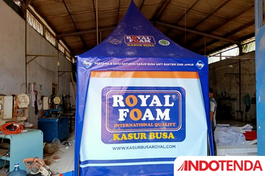 tenda kerucut piramid